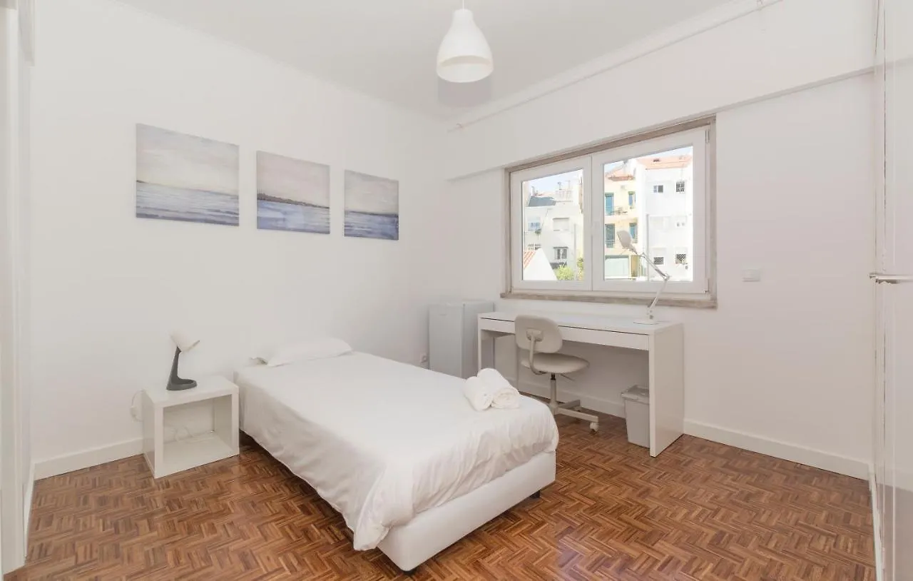 Houze_6 Suite Flat In Campolide Near Parque Eduardo VII Lissabon Appartement